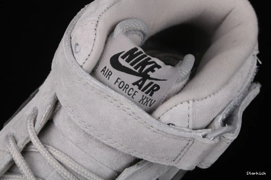 Champ '07 x Grey Reigning Force Mid Light 1 807618-208 Black Air Nike 1109